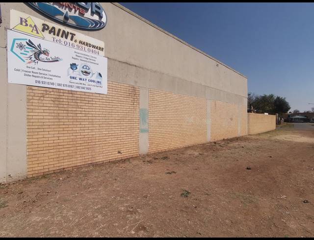975M² BUSINESS CENTRE FOR SALE IN VANDERBIJLPARK SW 1